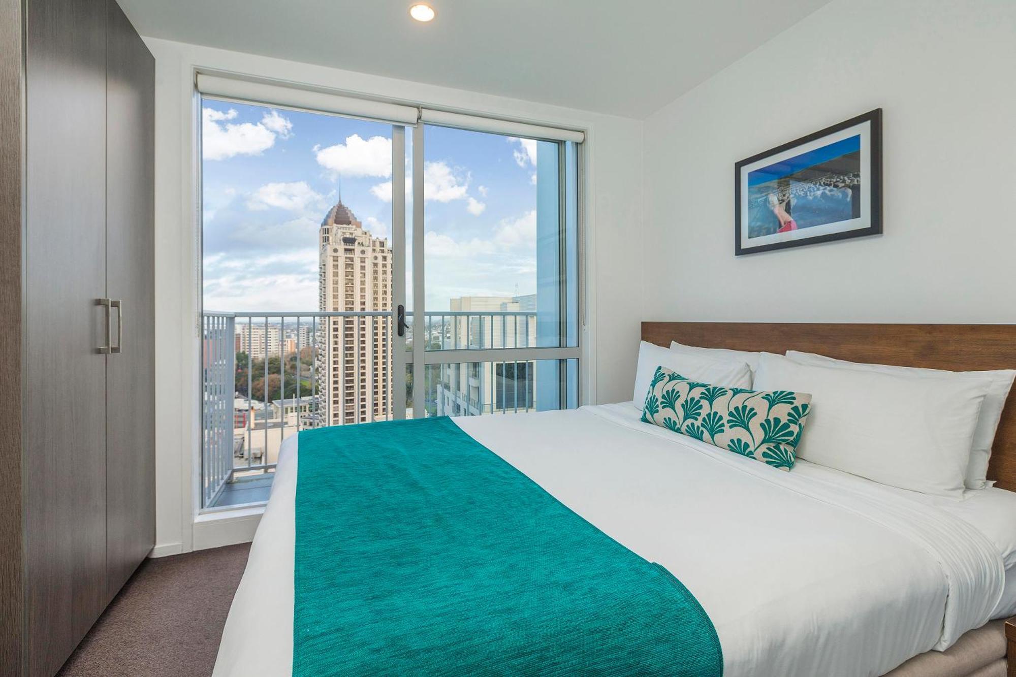 Barclay Suites Auckland Bagian luar foto